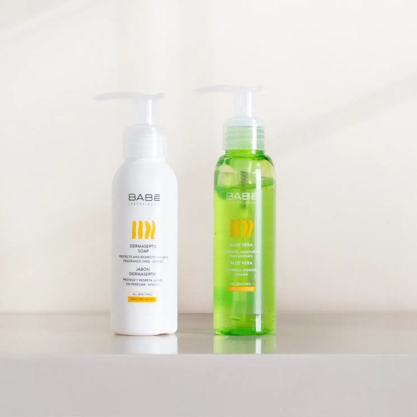 Гель для тіла зволожуючий заспокійливий 100% Алоє Вера Babe Laboratorios Aloe Gel, 90 мл