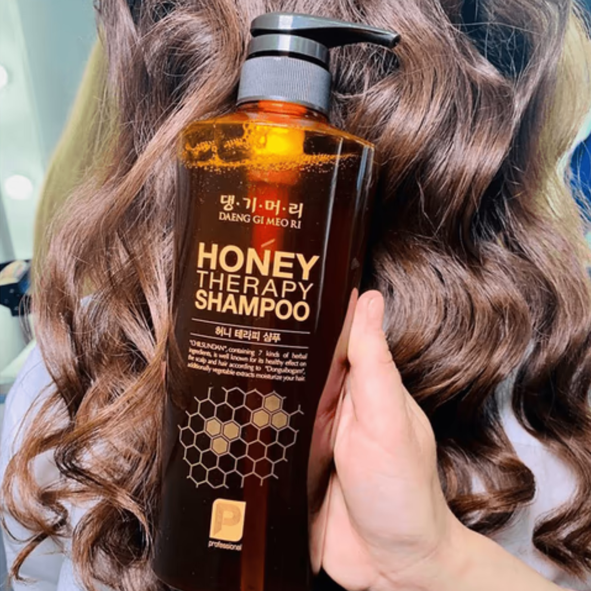 Шампунь для волосся Daeng Gi Meo Ri Honey Therapy Shampoo Медова терапія, 500 мл