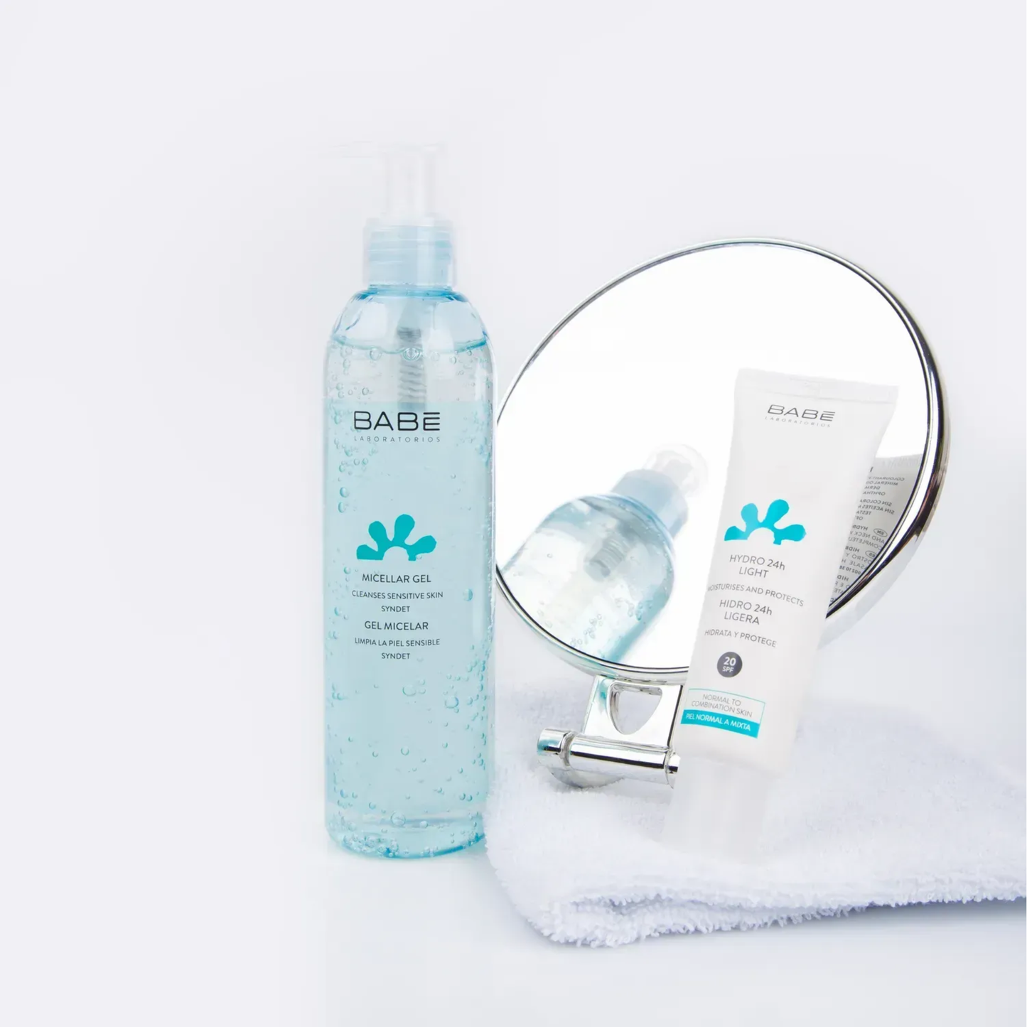 Міцелярний гель для делікатного очищення шкіри обличчя Babe Laboratorios Soothing Miccelar Gel, 245 мл