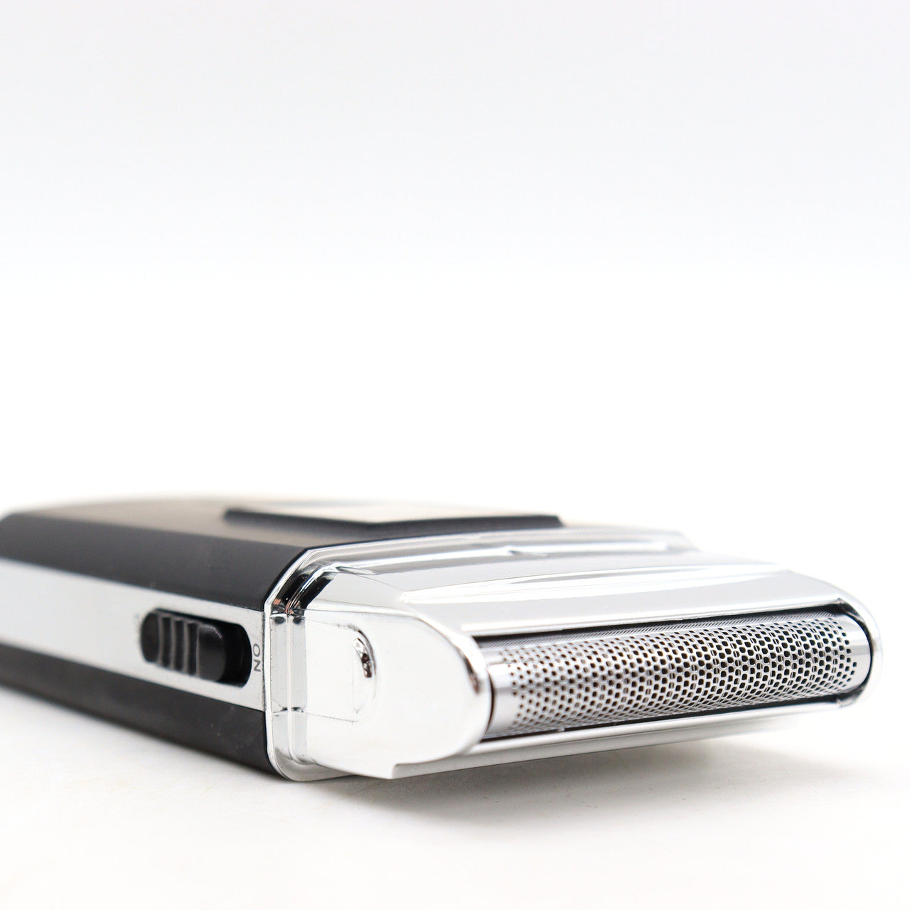 Дорожня бритва Wahl Mobile Shaver 3615-0471
