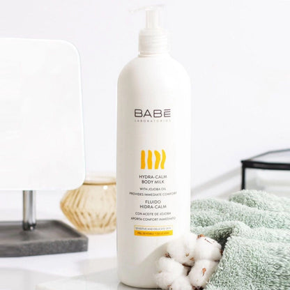 Зволожуюче молочко для тіла з олією жожоба Babe Laboratorios Hydra-Calm Body Milk, 500 мл