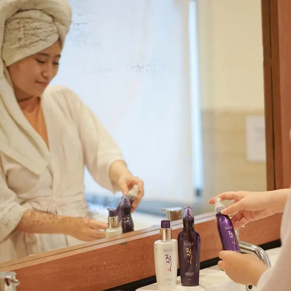 Есенція для регенерації та зволоження волосся Daeng Gi Meo Vitalizing Hair Essence, 100 мл