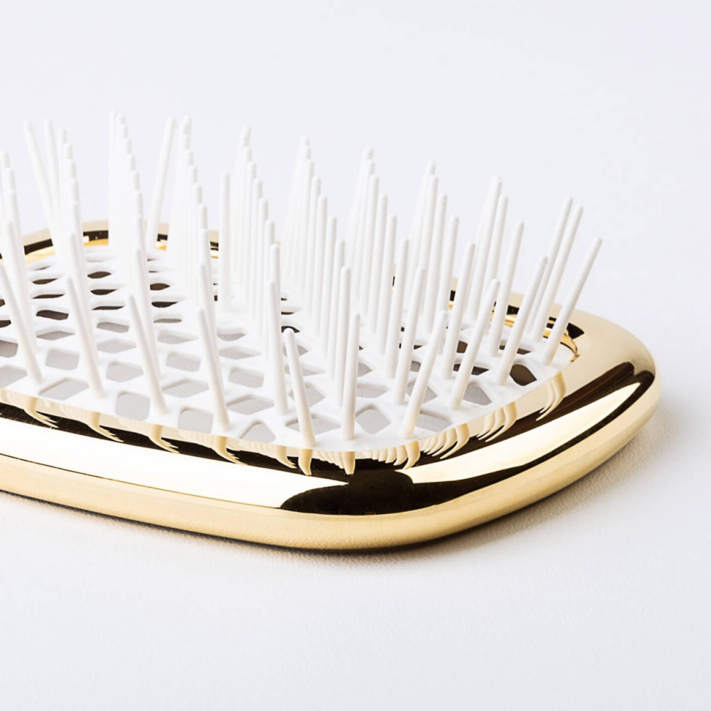 Щітка для волосся золотисто-біла Superbrush Gold Janeke