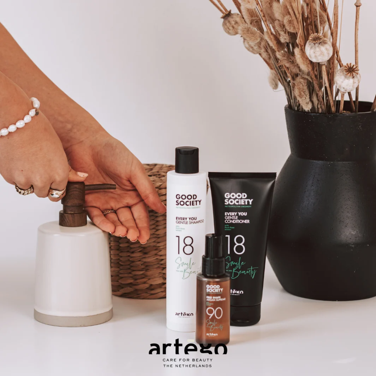 Шампунь для щоденного використання Good Society 18 Every You Gentle Shampoo Artego 250 мл