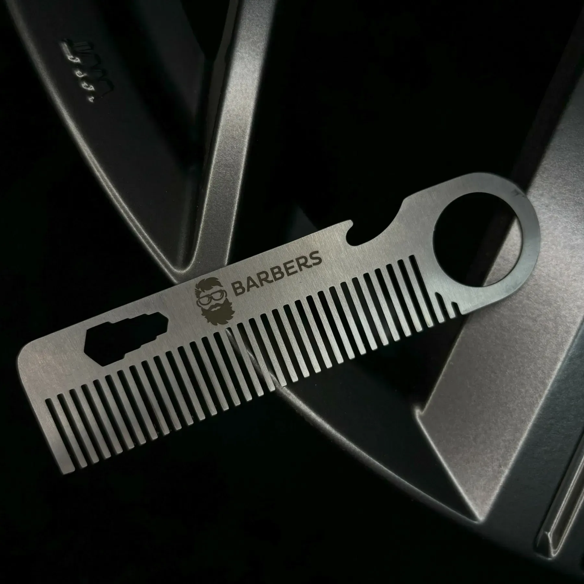 Гребінець металевий для бороди та волосся Metal Comb Barbers