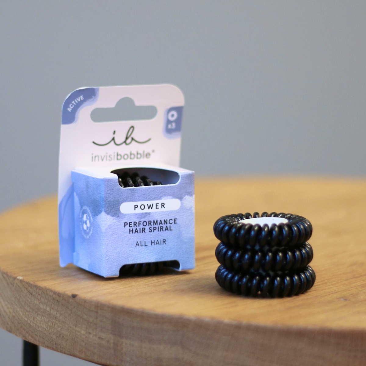 Гумка-браслет для волосся Power True Black Invisibobble 3 шт