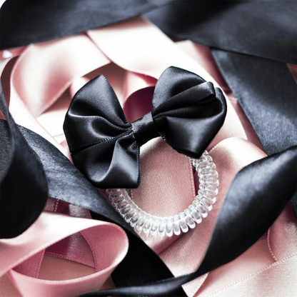 Резинка для волосся Bowtique True Black Invisibobble