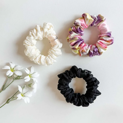 Резинка-браслет для волосся Loop Plus Be Strong Invisibobble