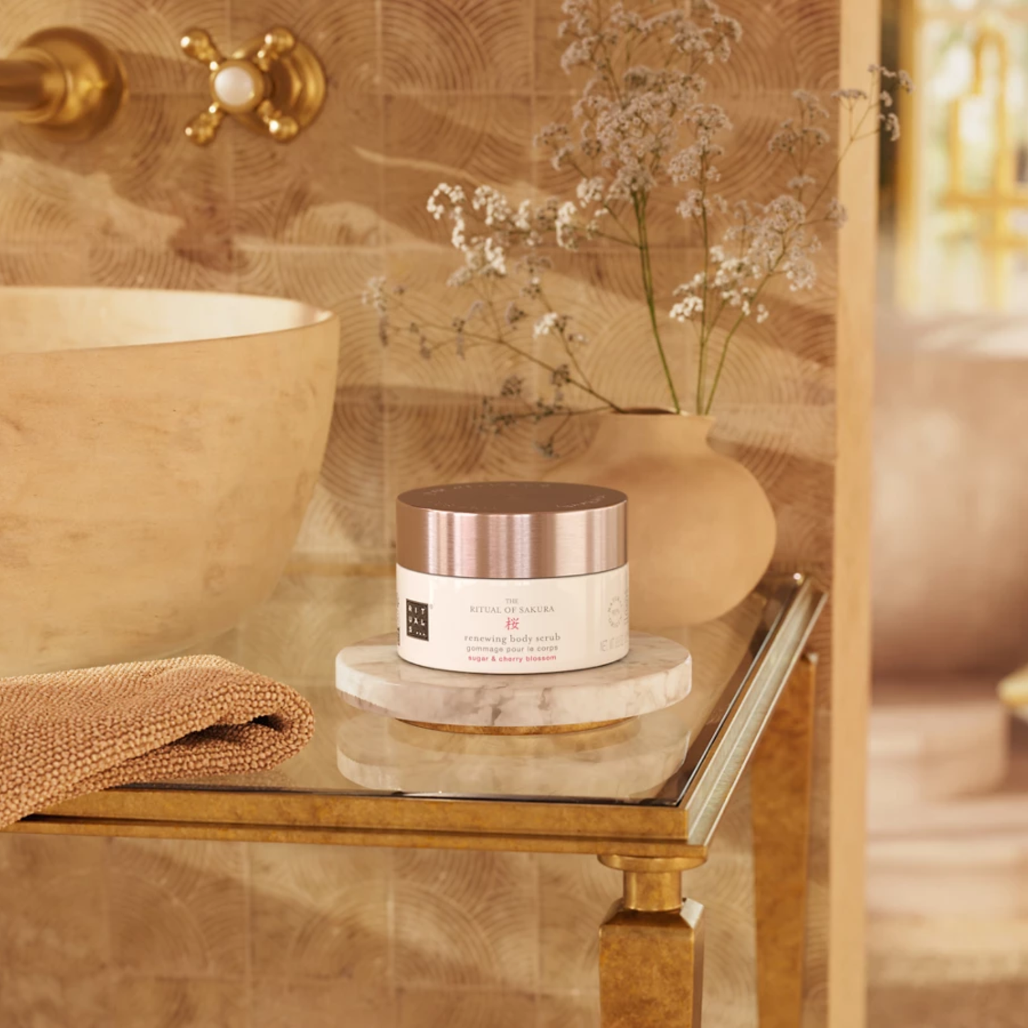 Скраб для тіла The Ritual Of Sakura Body Scrub Rituals 250 г