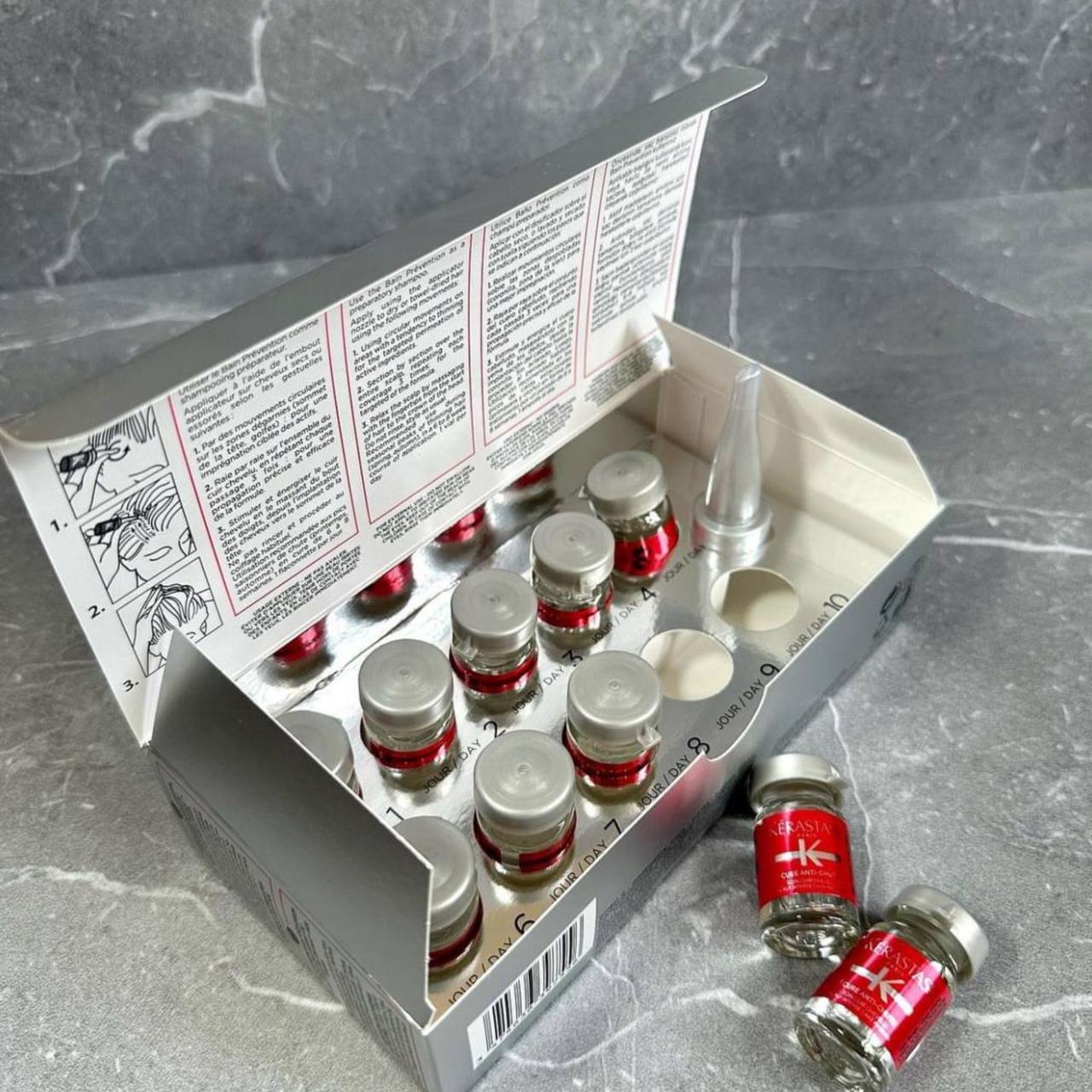Ампули з Амінексилом проти випадіння волосся Specifique Cure Aminexil Kerastase 10*6 мл