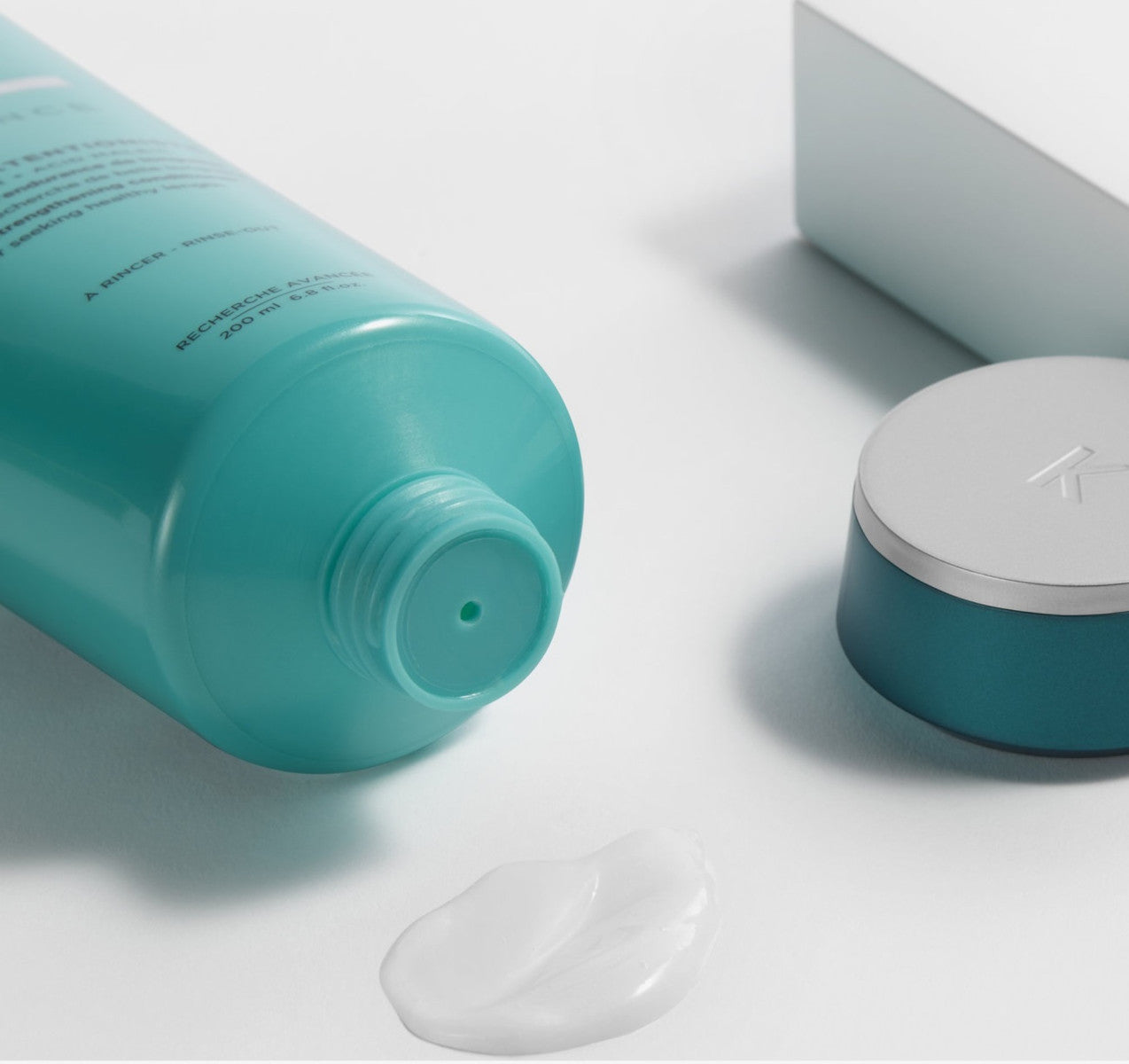 Термозахисний догляд для зміцнення довгого волосся Resistance Extentioniste Kerastase 150 мл