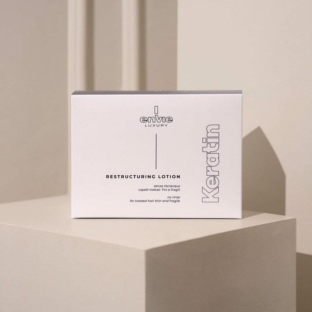 Ампули для реконструкції пошкодженого волосся LUXURY KERATIN ENVIE 10*10 мл